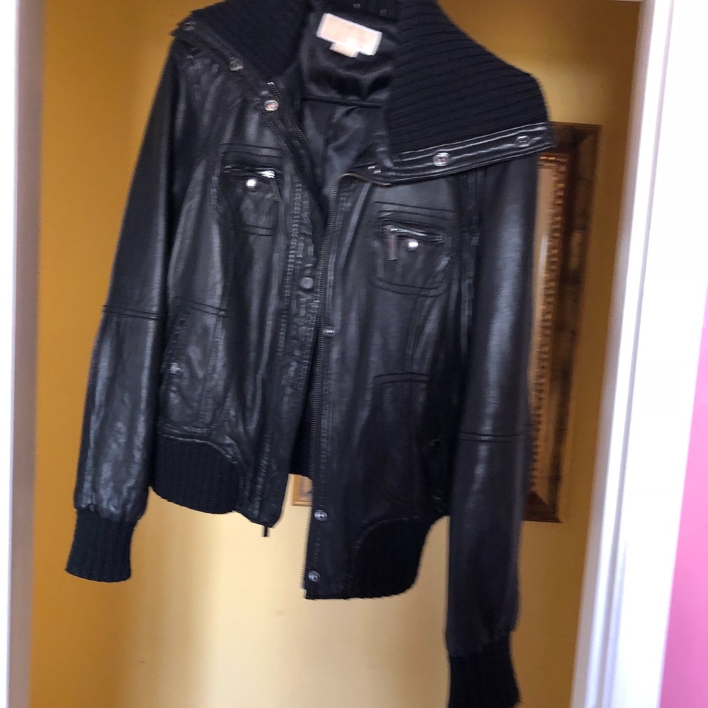 MK barely worn size xl leather jacket